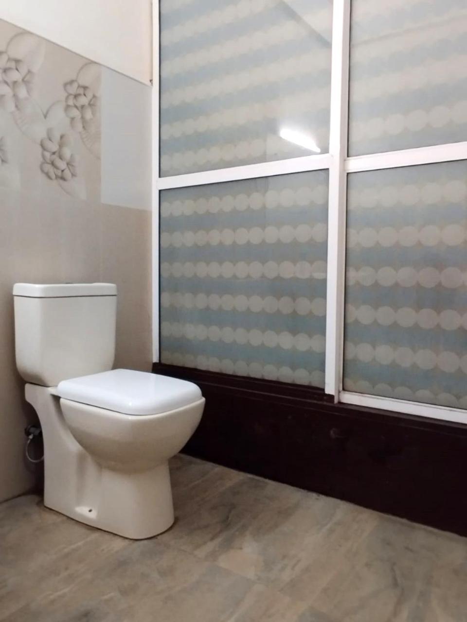 Sea Breeze Guest House Negombo Dış mekan fotoğraf